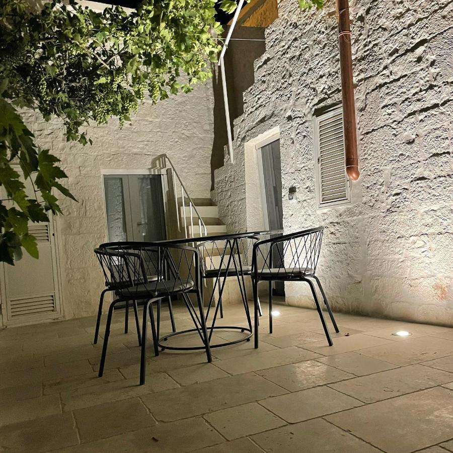 Martina Trulli Relais Lägenhet Locorotondo Exteriör bild